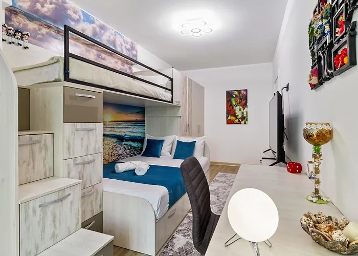 Sapphire - Infinity Pool & Apartamento Năvodari