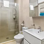 Apartment Sapphire In Infinity Pool & Navodari