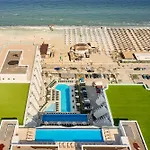 Apartment Sapphire In Infinity Pool & Navodari
