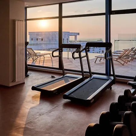 Sapphire - Infinity Pool & Lägenhet