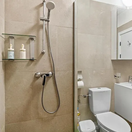 Sapphire - Infinity Pool & * Năvodari