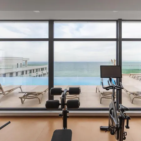 Sapphire - Infinity Pool & * Năvodari