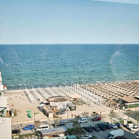 Sapphire - Infinity Pool & Năvodari