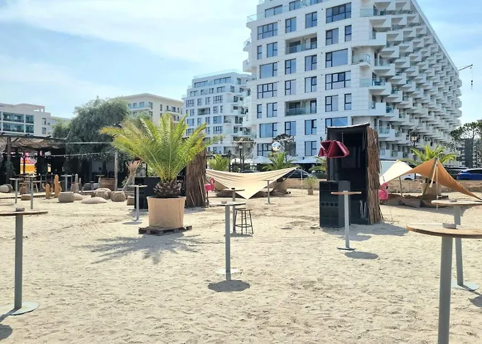 Sapphire In Infinity Pool & דירה *