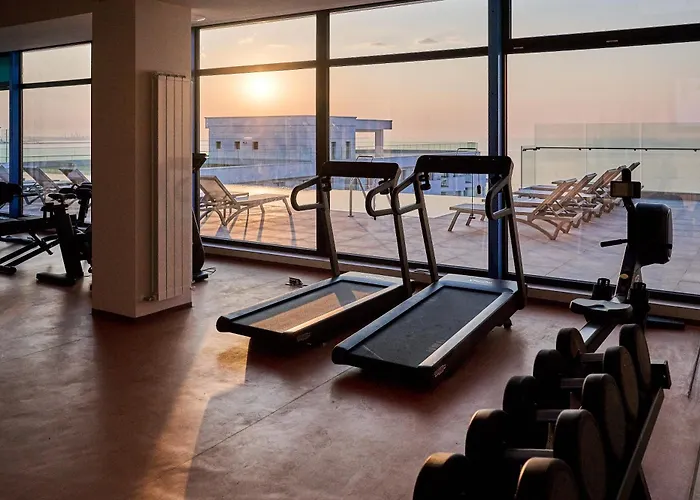 Sapphire In Infinity Pool & דירה